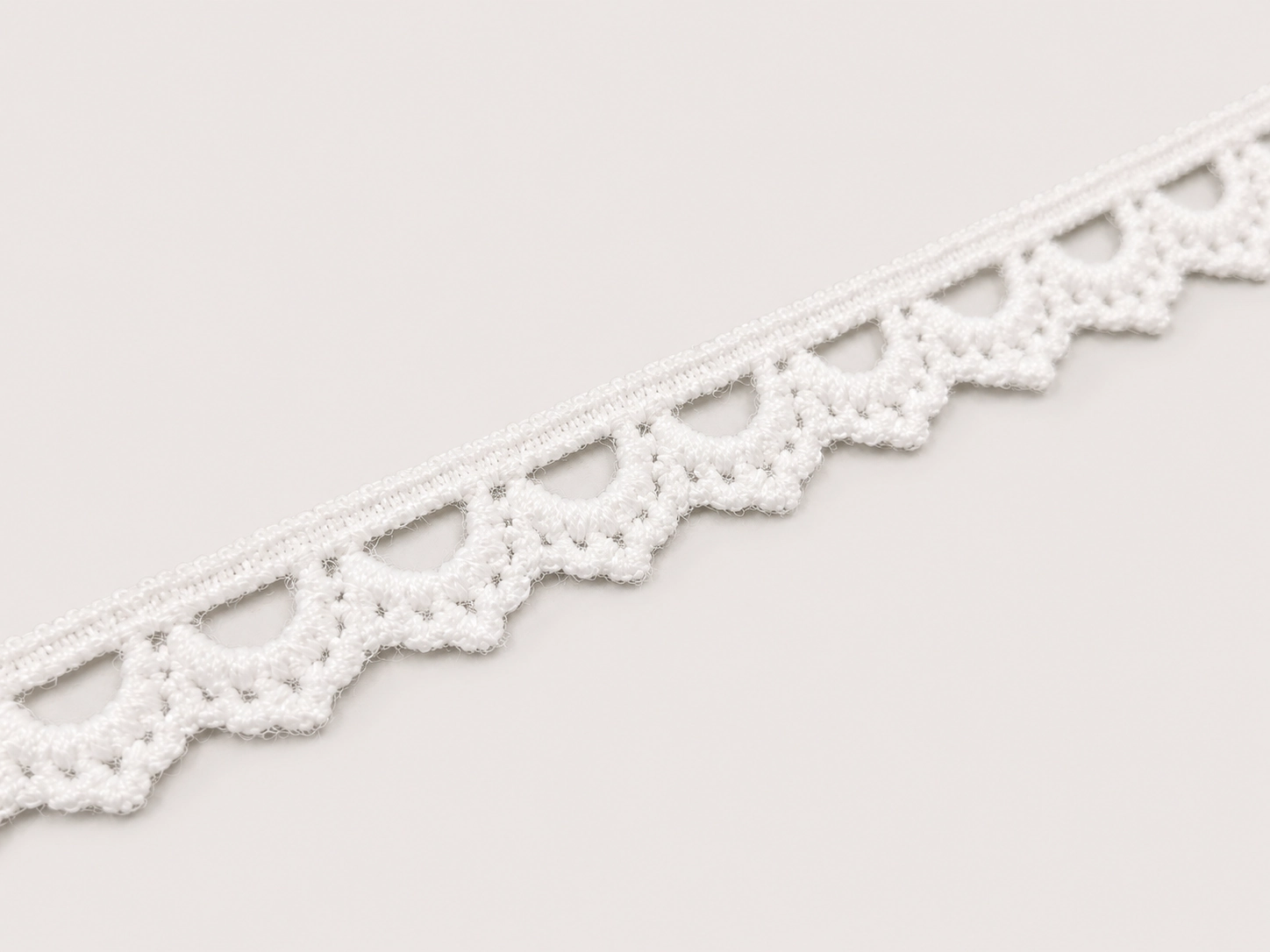 Lace sample 06