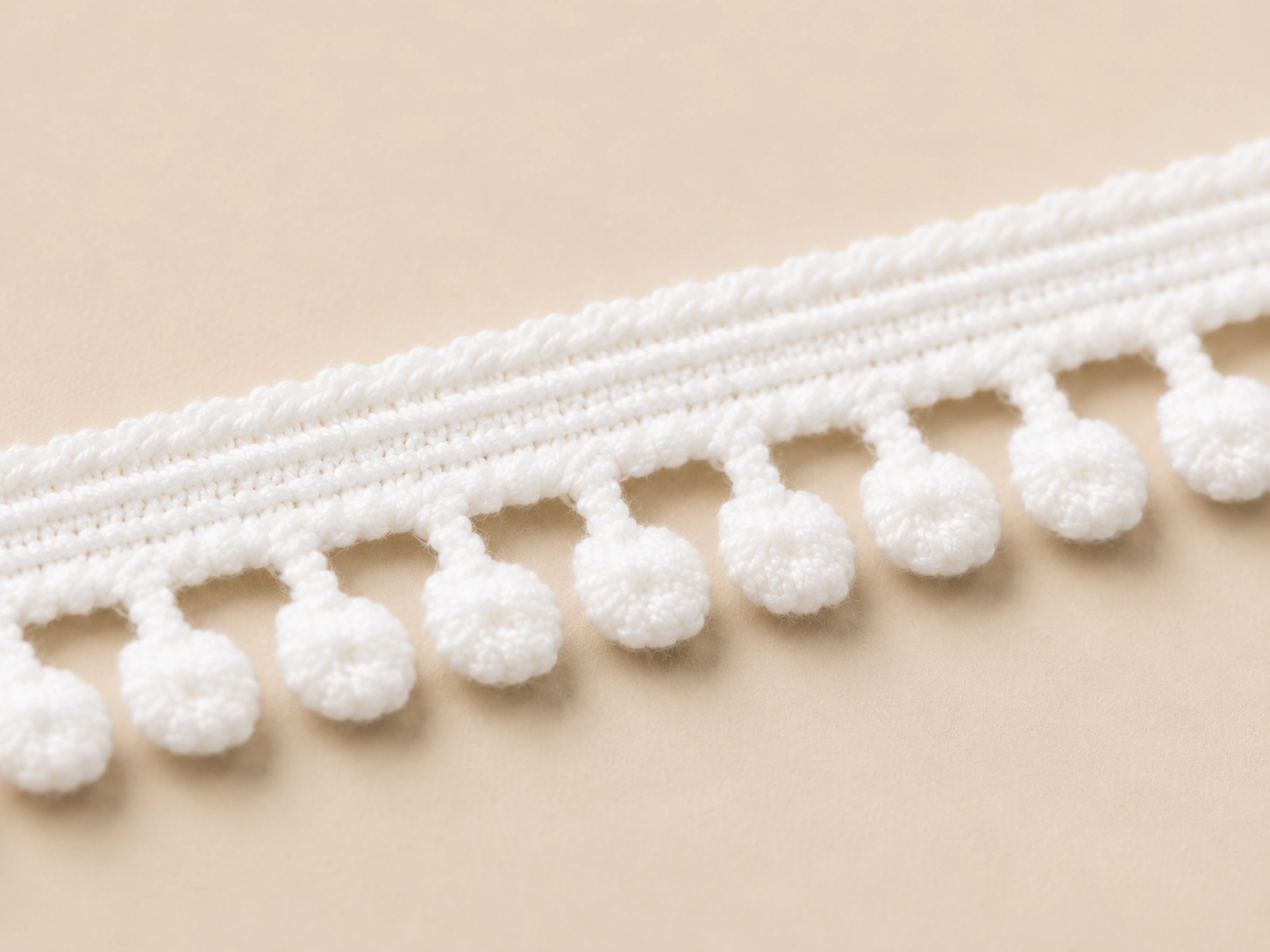 Lace sample 08