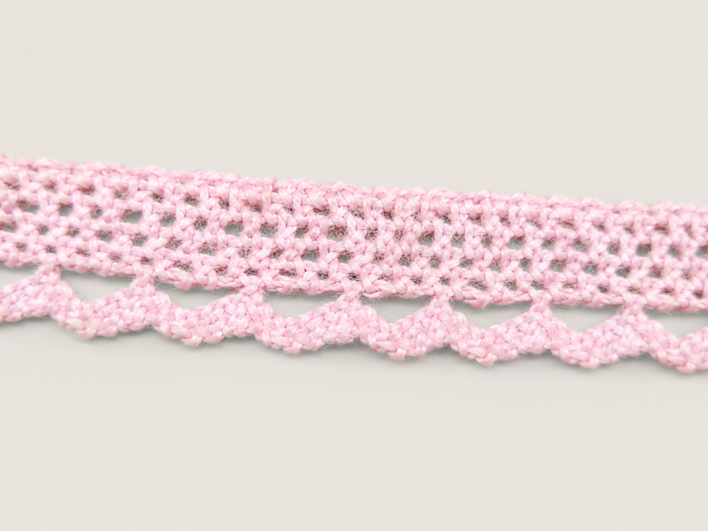 Lace sample 12